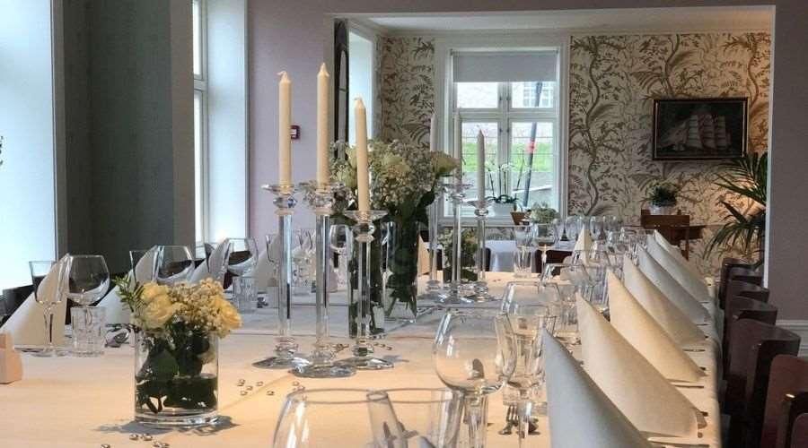 Rederiet Hotel Farsund Restoran fotoğraf