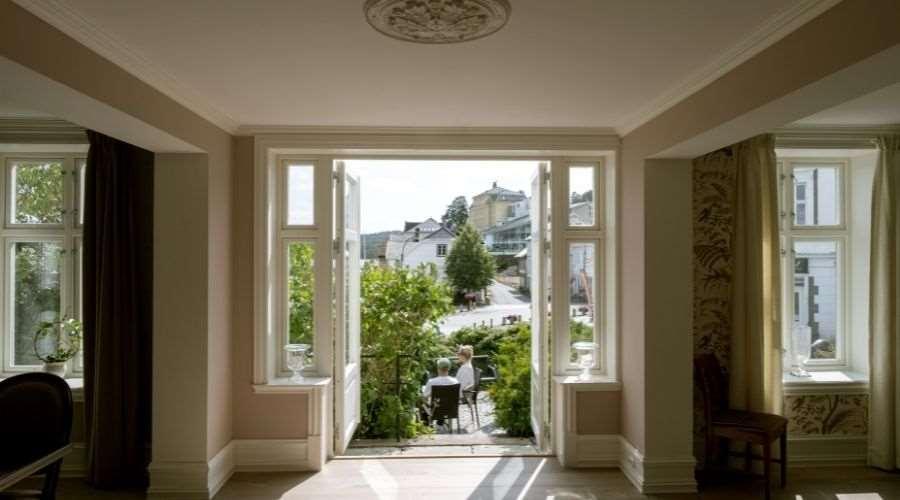 Rederiet Hotel Farsund Oda fotoğraf